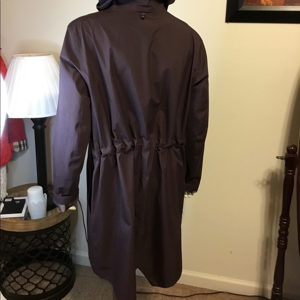 LuLulemon jacket - Picture 5 of 15